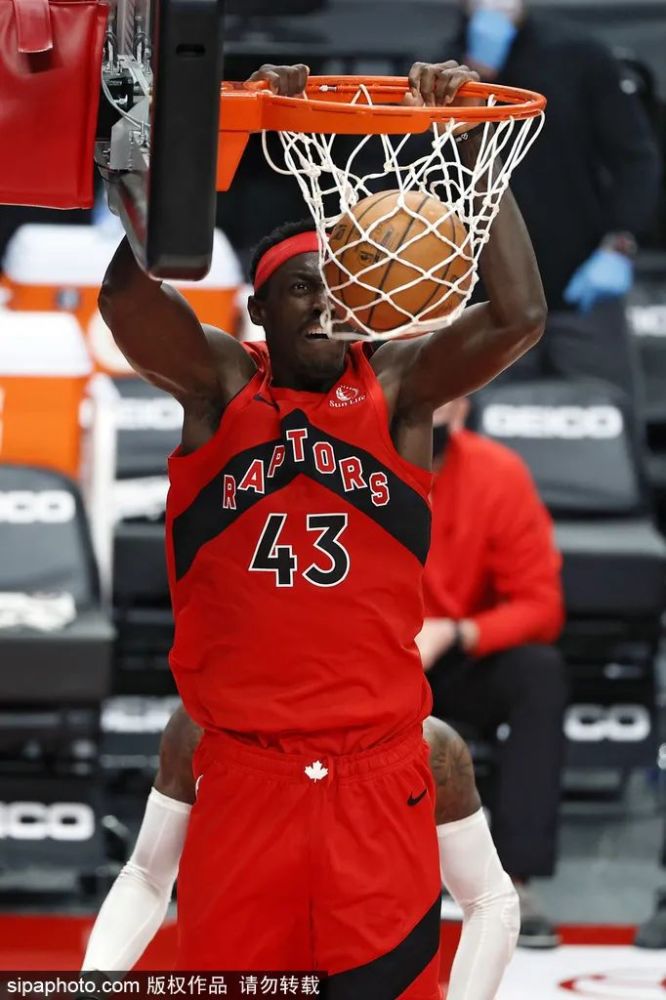 九游体育入口-波特兰开拓者训练开放日，关键时刻刷新队史纪录引欢呼，德国杯在即，阵容厚度经受考验