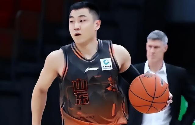 九游体育下载-转折点！山东男篮强势反弹，CBA季后赛赛后攻防权衡，目标明确，训练强度明显提升的简单介绍